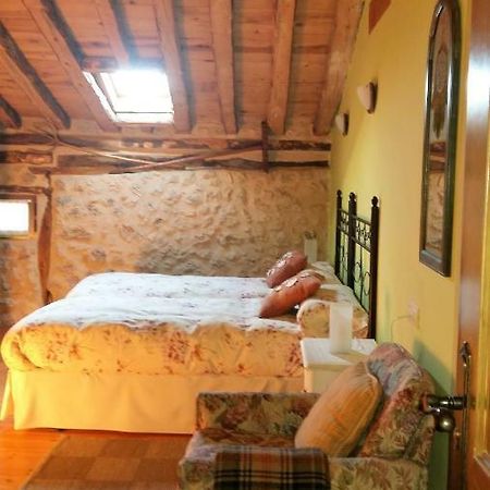 Casa Rural Calle Real Bed and Breakfast Torremocha de Ayllón Buitenkant foto