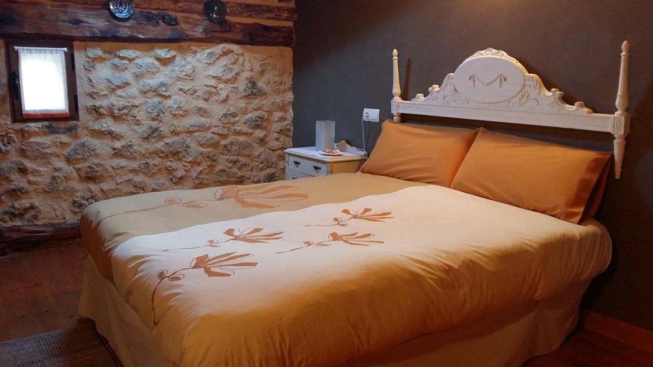 Casa Rural Calle Real Bed and Breakfast Torremocha de Ayllón Buitenkant foto