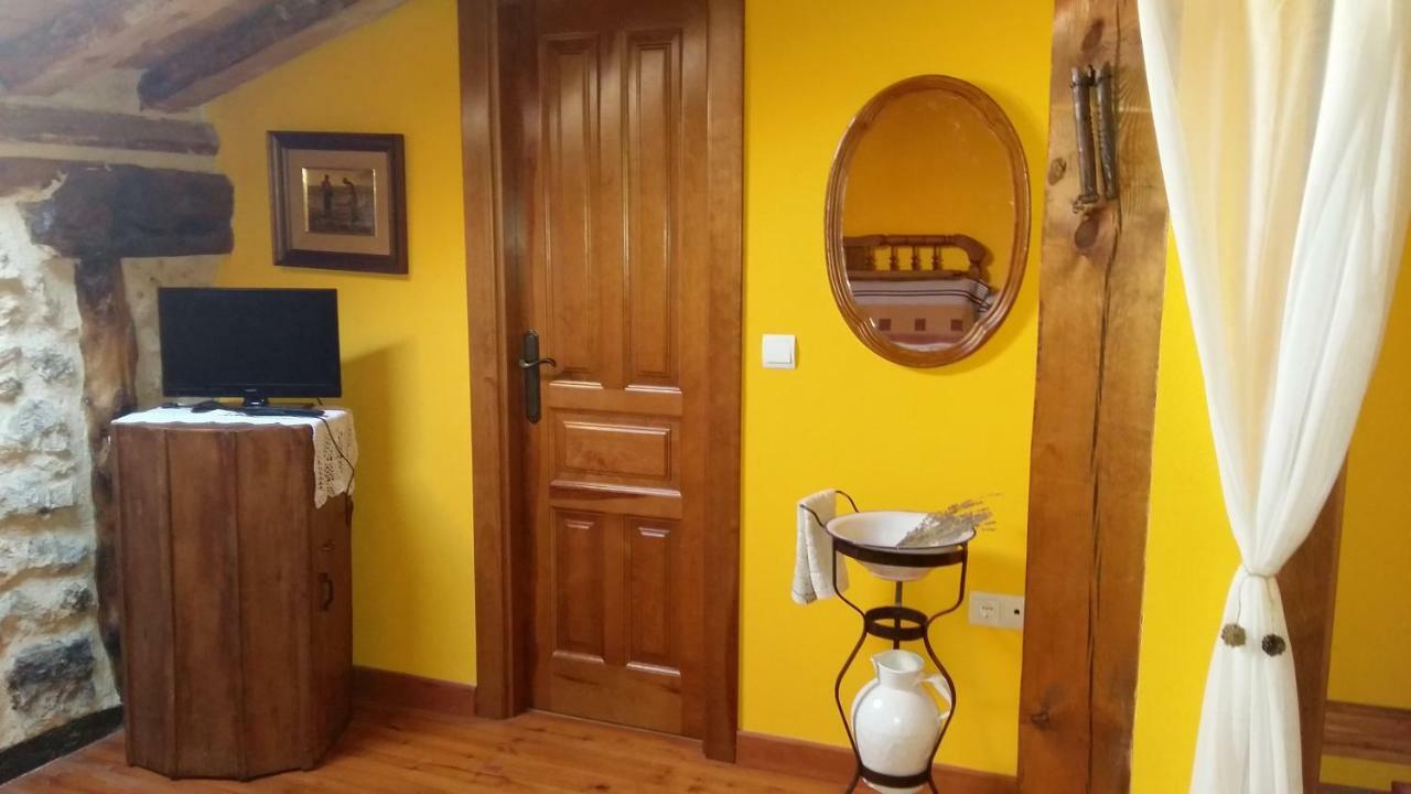 Casa Rural Calle Real Bed and Breakfast Torremocha de Ayllón Buitenkant foto