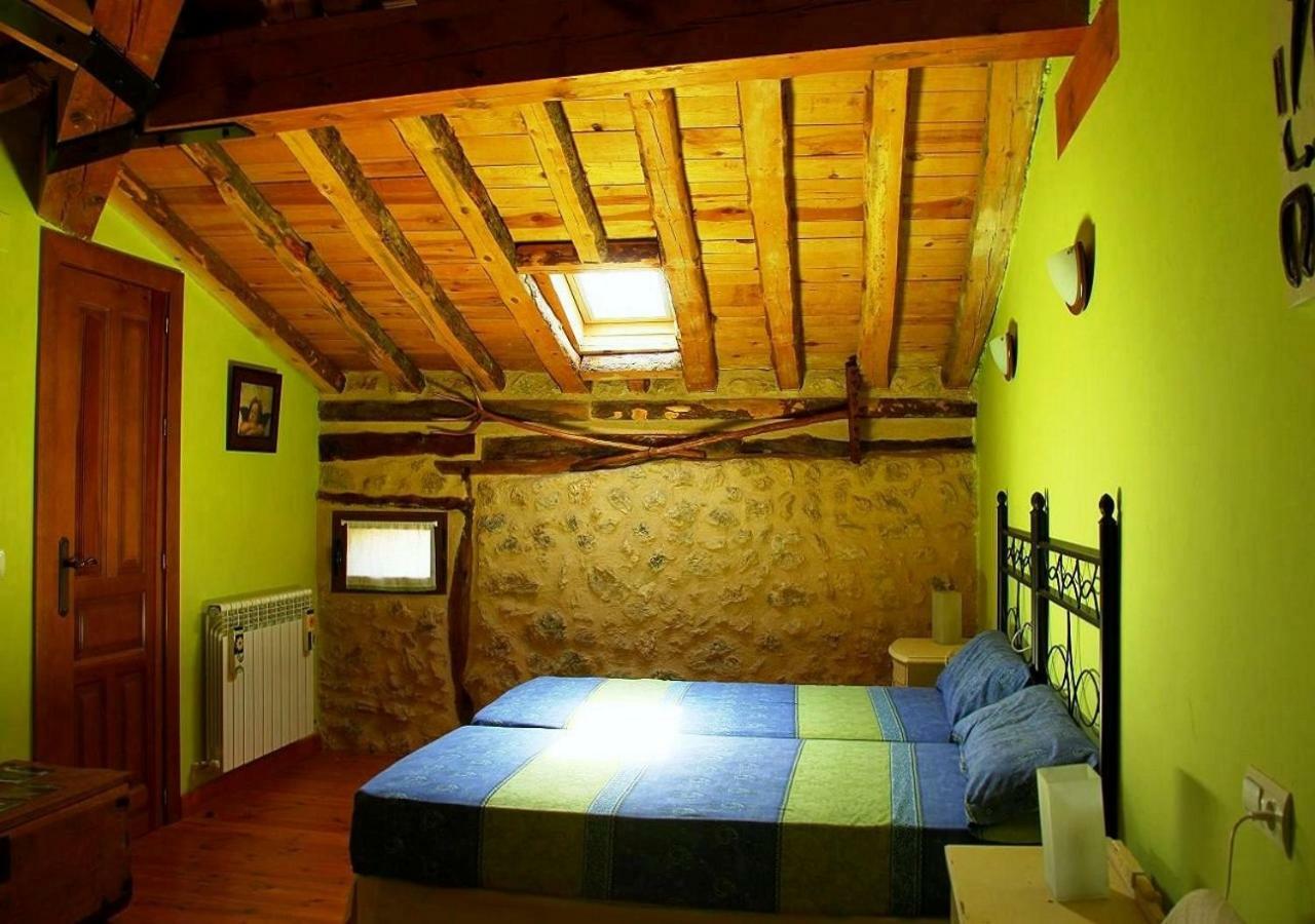 Casa Rural Calle Real Bed and Breakfast Torremocha de Ayllón Buitenkant foto